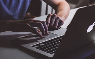 意甲媒体热议：米兰只有两百次传球，而科莫俱乐部完成了七百五十次，但最后是米兰取得了胜利